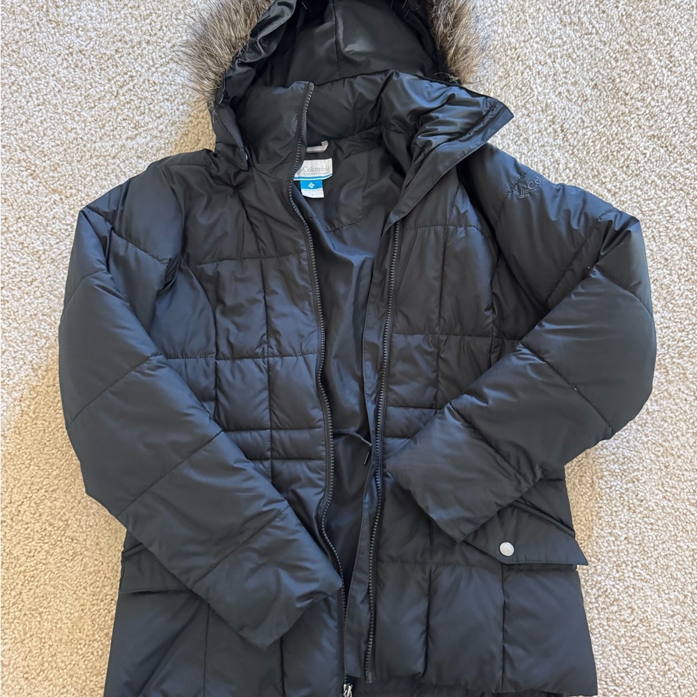 Columbia Black Puffer Jacket with Fur Hood